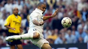 Ronaldo luiz nazario de lima (22 de septiembre de 1976), futbolista brasileño, mejor conocido como «el fenómeno». Ronaldo Nazario S Real Madrid Debut Was Something Special