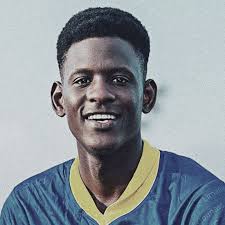 Albert Mendy: Un Génie du Football Sénégalais