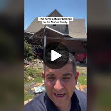 CBS News' Omar Villafranca takes a look at the damage caused to a home...