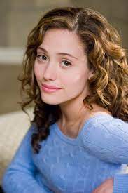 Natalie Resembles Emmy Rossum Curly Hair Styles Naturally Curly Hair Styles Naturally Curly