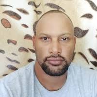 100+ "José Liz" profiles