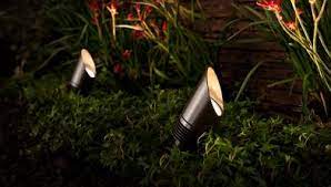 Aim your up lights and wall lights by tightening our new lock ring with finger tabs onto the stake. Products Fx Luminaire