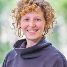 Improving law enforcement responses to substance use through harm reduction