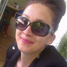 Tamara Langley's Instagram, Twitter & Facebook