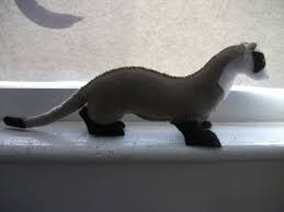 Felt Ferret Link To Pattern Toys Dolls And Playthings Stuffed Toys Patterns Felt Animals Trendy Toys