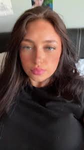 Mia Simpson (@msimo_xo)