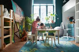 Gemeinsame Bereiche Im Geschwisterzimmer Definieren Wohnenmitkindern Geschwisterzimm Geschwisterzimmer Ikea Kinderzimmer Wohnzimmer Spielzeug Aufbewahrung