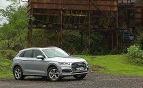 Newly facelifted audi q5 sportback cost £2,450 more than regular versions of the suv. Audi Q5 Price In India 2021 Reviews Mileage Interior Specifications Of Q5