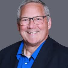 Robin Lott has been named as the new director of the Office of  Postsecondary Financial Services. Robin has served the state of Michigan  for 41 years, including 33 years with the state