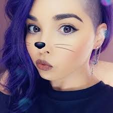 Yadira Ponce's Instagram, Twitter & Facebook