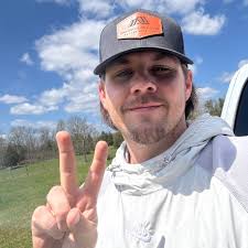 JUST FOUND: A 1/1 Shohei Ohtani was discovered inside of a $3 pack at a  local Walmart 🤯 What was your craziest value box pull?