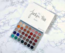 Tashina and logical harmony have been featured by buzzfeed, bustle, the guardian, the daily mail, elite daily, vegnews, popsugar, byrdie, refinery 29, teen vogue, people, pairs match, huffpost, beauty matter, elle. Giveaway Win A Morphe X Jaclyn Hill Palette Beautylymin