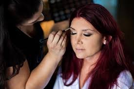 Heather Valentin's Instagram, Twitter & Facebook