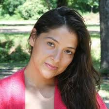 Della Sanchez (@DellaRSanchez)