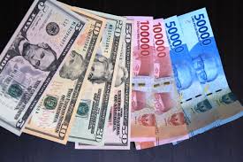 Semua harga mata uang kripto dan bagan bitcoin, xrp, litecoin, dan koin lainnya. Rupiah Akhir Pekan Melemah Ke Rp14 707 Usd Naiknya Corona Menopang Dollar Global Vibiznews Com