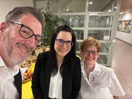 Wir sind bereit unsere Mitarbeitenden am Tag der Pflege mit Leckereien für  den ganzen Tag zu begrüssen … Asana Spital Menziken AG Tanja  Ewinger-Grossmann