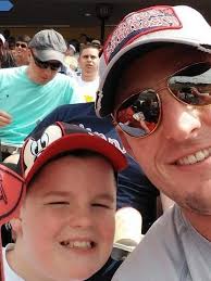Hero dad's quick reflexes save his son at Braves baseball game