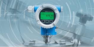 Smart pressure transmitter which detects process anomalies like plugged impulse lines. Pressure Measurement Endress Hauser