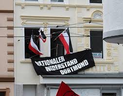 Erkunden sie aktuell 419 straßen in dortmund dorstfeld mit einer straßenkarte, details zu bedeutsamen straßen im ortsteil und liste aller straßen im straßenverzeichnis für dorstfeld. Neonazis In Dortmund Hochburg Der Autonomen Nationalisten Mut Gegen Rechte Gewalt