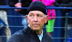 59-year-old Tom Lehman turned his hat backwards at the British Open