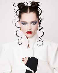 I just had to…. three more from these rock stars!!! ⭐️ 💫⭐️ Photographer:  @sarahkrickphotography Hair: @rickyfraserhair Make-up: @melissa.hurkman  Stylist: @orettac Assist Stylist: @jesuisallegra_