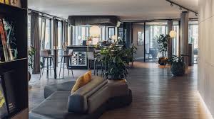 Hypo tirol bank from innsbruck, austria is ranked in the top 1000 world banks by tier 1 2020 ranking, falling place(s) on the previous ranking. Private Banking Hypo Tirol Bank Ag