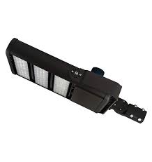 Everwatt 600w Led High Mast Pole Light With Photocell Sensor Shoebox Parking Lot Light 5000k 81333 Lm Waterproof 2000 3000w Metal Halide Equivalent Replacement Slip Fit Mount Surge Protector Everwatt