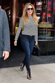 Estilo Jennifer Lopez Celebrity Jeans Jennifer Lopez Outfits Celebrity Street Style