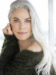 agence de top modeles de plus de 40 ans paris weisses haar silbergraue haare kurzhaarschnitte