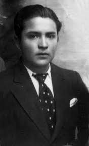 MEMORIA MUSICAL DEL ECUADOR: El pasillo de Luis Alberto Valencia: Acuérdate  de mí