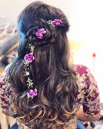 Another fantastic wedding hairstyle for indian woman is the gajra bun. These Open Hairstyles For Bridal Hairdo Will Make You Ditch Buns
