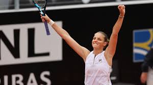 Her opponent in saturday's final will be no. Tennis News Karolina Pliskova Beats Jelena Ostapenko In Italian Open To Reach Rome Semi Finals Eurosport