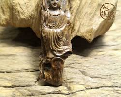 沉香雕刻的圖片
