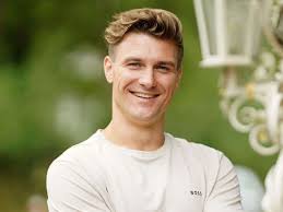 Schwere Anschuldigungen gegen „Bauer sucht Frau“-Schönling Friedrich:  „Wurde er eingekauft?“