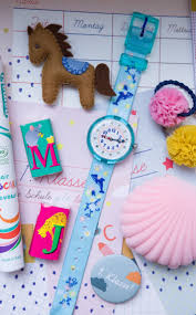 Die Schultute Besondere Schone Und Praktische Ideen Fur Die Fullung Schulpartys Geschenk Einschulung Schultute