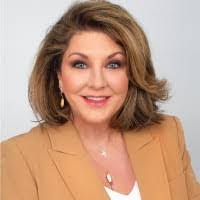 Stephanie Ronca's Instagram, Twitter & Facebook