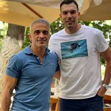 Θέλεις να εργαστείς σε μια ανθρωποκεντρική. Egnbroq9qph84m