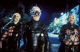 『ヘル・レイザー』（原題：hellraiser、イギリス：clive barker's hellraiser）は、1987年のイギリスのホラー映画。ヘルレイザーシリーズ第1作。これまでに7作の続編が作られ、2007年にはこの作品のリメイク計画が発表された 1 。 。 Amazon Com ãƒ˜ãƒ«ãƒ¬ã‚¤ã‚¶ãƒ¼3 Dvd Movies Tv