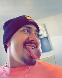 Alex Calvillo's Instagram, Twitter & Facebook