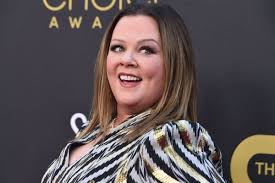 Melissa McCarthy Shines in Slides