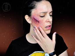 cut with bruise makeup tutorial effect