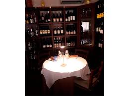 Yiole guida ristoranti roma e milano recensioni e servizio prenotazione ristoranti etnici milano e roma recensioni dei clienti prenotazione gratuita agriturismi pizzerie trattorie e osterie recensioni. L Osteria Del San Giorgio Genova I 25 Nuovi Ristoranti Bib Gourmand Della Guida Michelin Dove Si Mangia A Meno Di 35 Euro Cook