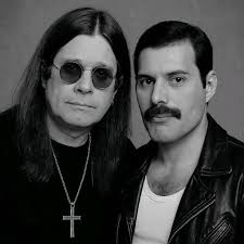 Freddie Mercury and Montserrat Caballé 😁 They were awesome together. ❤️