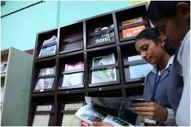 Gouri amma cuts a cake on the occasion of her birthday in 2019. K R Gouri Amma College Of Engineering For Women Campus Tour Cherthala Collegebatch Com