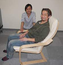 マジ検証】オードリーの2人が壊してしまった「IKEAの椅子」は本当に弱いのか確かめてみた | ロケットニュース24
