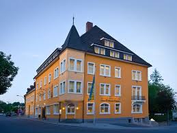 Unser kleines hotel bietet zimmer in ruhiger lage und zu fairen preisen nahe düsseldorf. Im Dienste Der Gastlichkeit Singener Wochenblatt
