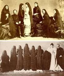 Dreams About Having Long Healthy Hair Can Reflect The Dreamer S Organized And Responsible Natu Long Hair Styles Vintage Hairstyles For Long Hair Rapunzel Hair