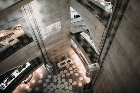 Gallery Of Mercedes Benz Museum Unstudio 7 Mercedes Benz Mercedes Car Showroom Architecture