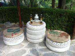 Sie stürmen los und wollen den schweren gartentisch aus dem schuppen zerren, aber alleine ist das nicht möglich. Gartenmobel Selber Bauen Originelle Diy Ideen Fur Ihre Grune Oase