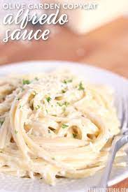 Olive Garden Alfredo Sauce Copycat Recipe Fabulessly Frugal Olive Garden Alfredo Sauce Recipe Recipes Olive Garden Alfredo Sauce